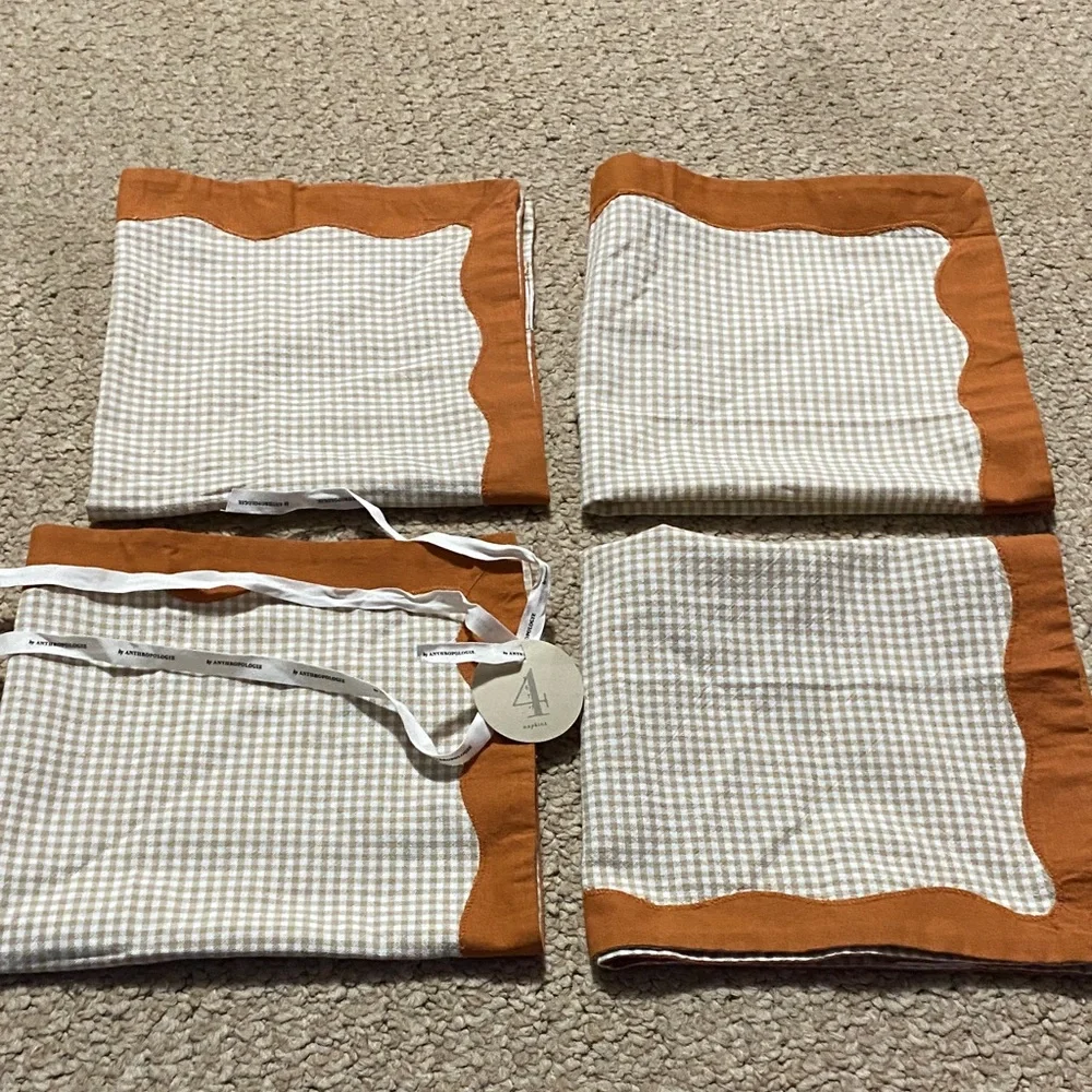 Anthropology cloth 18x18 size napkins burnt orange border , checkered inside NWT